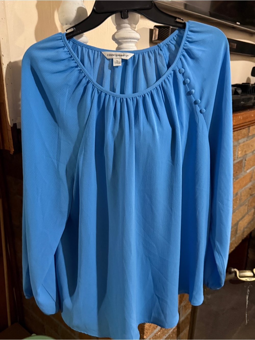 Brand new Women’s Blue Long-Sleeve Peasant Blouse brand new size XL